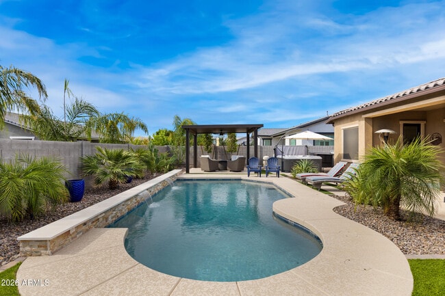 property at 21286 S 227th Way