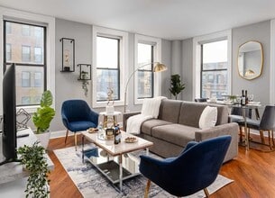 5000 N Sheridan Rd, Unit 806 in Chicago, IL - Building Photo - Building Photo