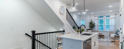 713 Yellowstone Dr in Charlotte, NC - Building Photo - Building Photo