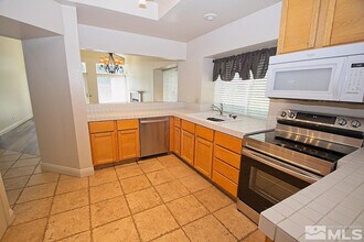 2880 Alpine Creek Rd in Reno, NV - Building Photo - Building Photo