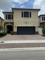 3521 W 86th Terrace in Hialeah, FL - Building Photo