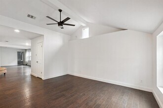 2814 Gonzales St in Austin, TX - Building Photo - Building Photo