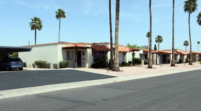 ALBANY in Mesa, AZ - Building Photo - Building Photo