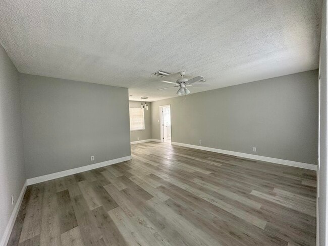 4371 NW 1st Terrace in Pompano Beach, FL - Building Photo - Building Photo