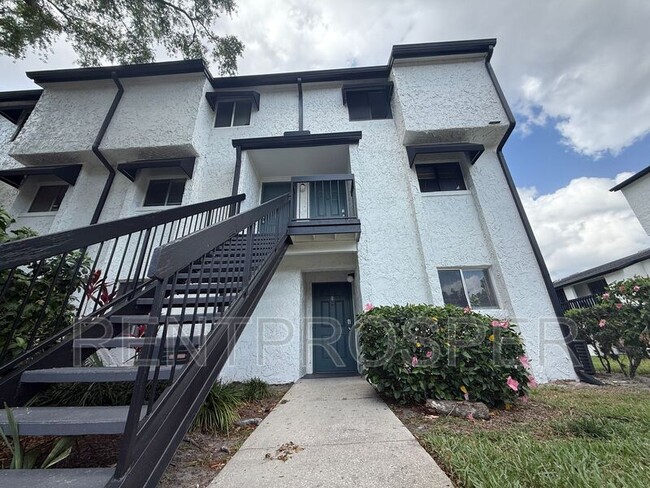 property at 4263 S Semoran Blvd