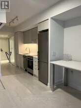 26-426 Gibbs Rd in Toronto, ON - Building Photo - Building Photo