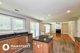 353 Cimarron Way in Lawrenceville, GA - Building Photo - Building Photo