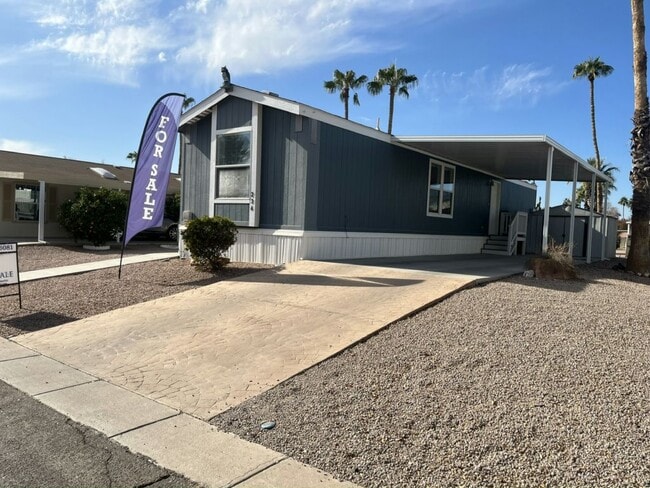 property at 201 S Greenfield Rd