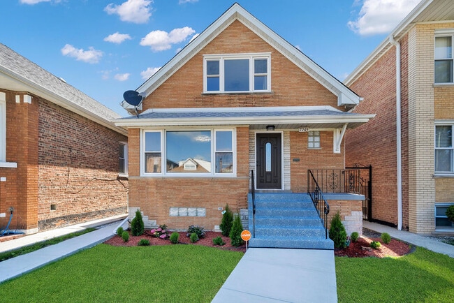 property at 7245 S Washtenaw Ave.