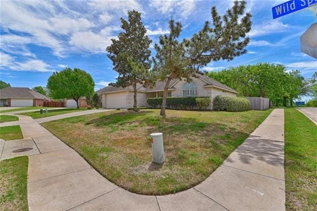502 Wild Springs Dr in Midlothian, TX - Building Photo - Building Photo