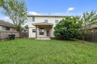 1613 Darjeeling Dr in Pflugerville, TX - Building Photo - Building Photo