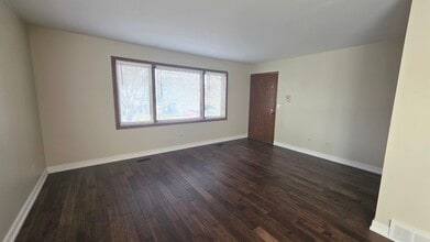 623 S McKinley Ave in Arlington Heights, IL - Building Photo - Building Photo