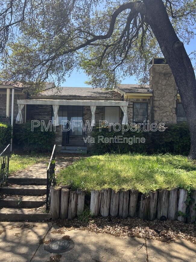 property at 1510 Cherrycrest Ln