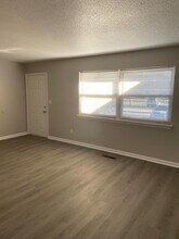 4759 Tessie Ln in Chattanooga, TN - Foto de edificio - Building Photo