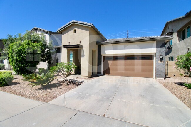 106 N Bay Dr in Gilbert, AZ - Building Photo - Building Photo