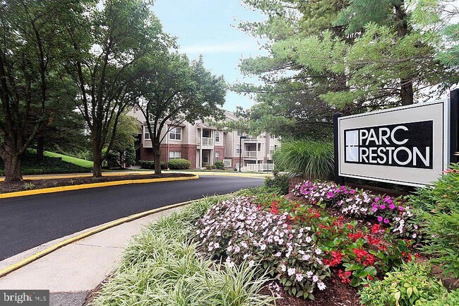 1710 Abercromby Ct in Reston, VA - Building Photo - Building Photo