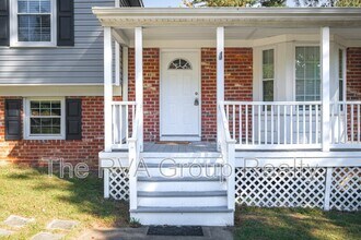 10904 Newlands Ct in Richmond, VA - Building Photo - Building Photo