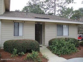 1504 Marsh Cove Ln in Palm Valley, FL - Building Photo