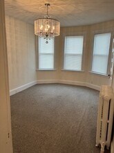 180 Lewis St in Lynn, MA - Building Photo - Building Photo