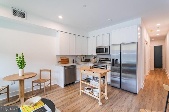 property at 2101 Washington Ave