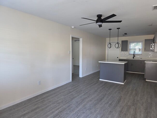 730 State Rd S-38-225 in Orangeburg, SC - Building Photo - Building Photo