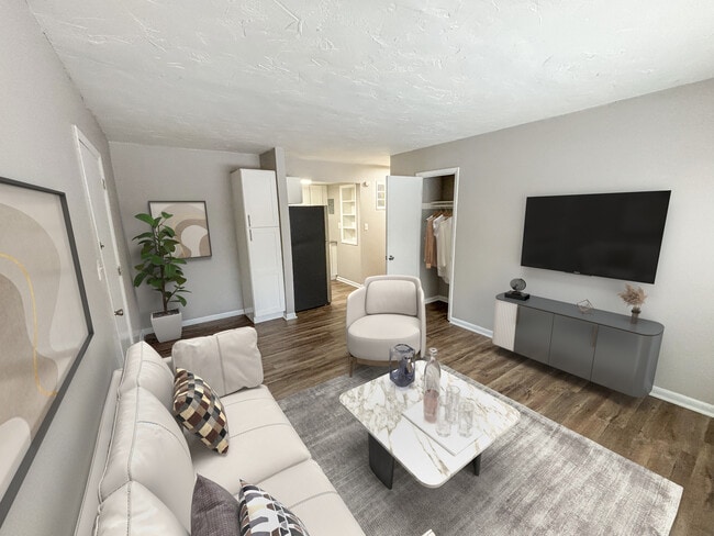 Robin's Nest Apartments in North Randall, OH - Building Photo - Building Photo