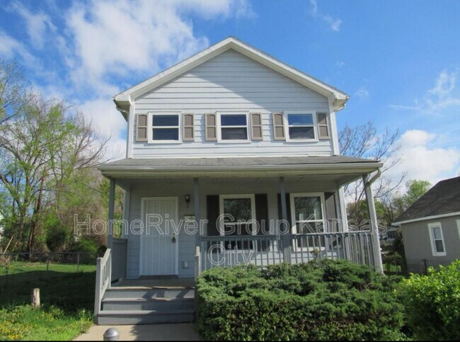 1614 E 37th St in Kansas City, MO - Building Photo - Building Photo