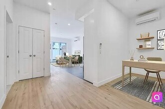 101 Grove St in Brooklyn, NY - Building Photo - Building Photo