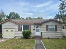 1219 Lake Highland Dr in Orlando, FL - Building Photo