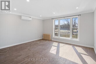 44 Metcalfe St in Thorold, ON - Building Photo - Building Photo