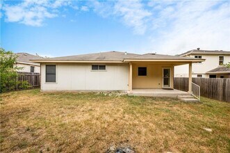 902 Mammoth Ct in Round Rock, TX - Building Photo - Building Photo