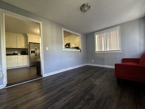 25 W Sunset Rd in Hampton, VA - Building Photo - Building Photo