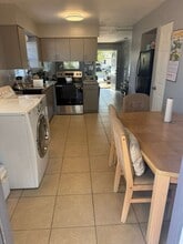 38603 Naomi Ave in Zephyrhills, FL - Building Photo - Building Photo