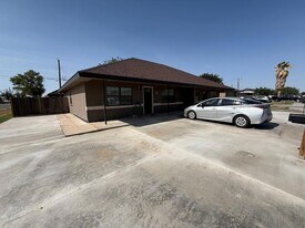 1201 E Nobles Ave in Midland, TX - Building Photo