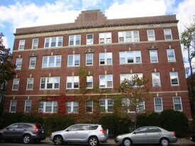 1699 Cambridge St, Unit 23 in Cambridge, MA - Building Photo