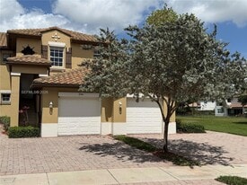 8344 NW 127th Ln in Parkland, FL - Building Photo