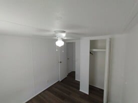 2702 NW 50th Ave in Okeechobee, FL - Building Photo