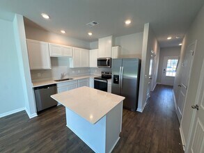 1013 Keyes Pl in Lebanon, TN - Building Photo - Building Photo