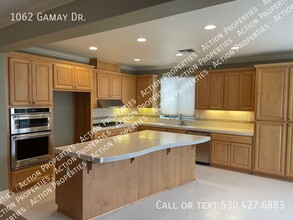 1062 Gamay Dr in El Dorado Hills, CA - Building Photo - Building Photo