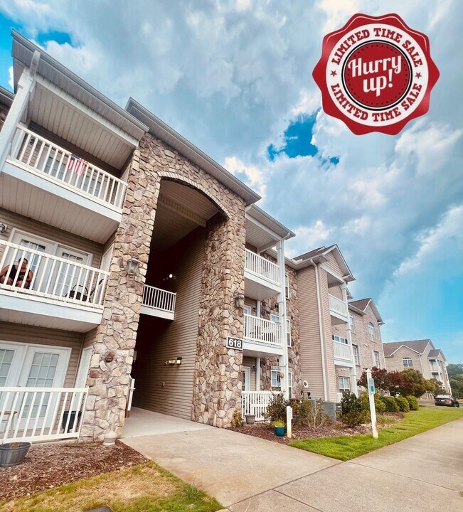 618 Condo Club Dr in Wilmington, NC - Building Photo