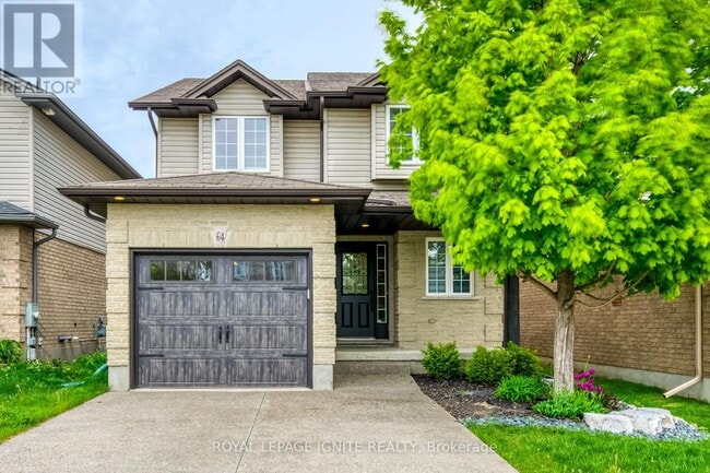 64 Templewood Dr in Kitchener, ON - Building Photo - Building Photo