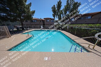 2831 E Southern Ave, Unit 140 in Mesa, AZ - Foto de edificio - Building Photo