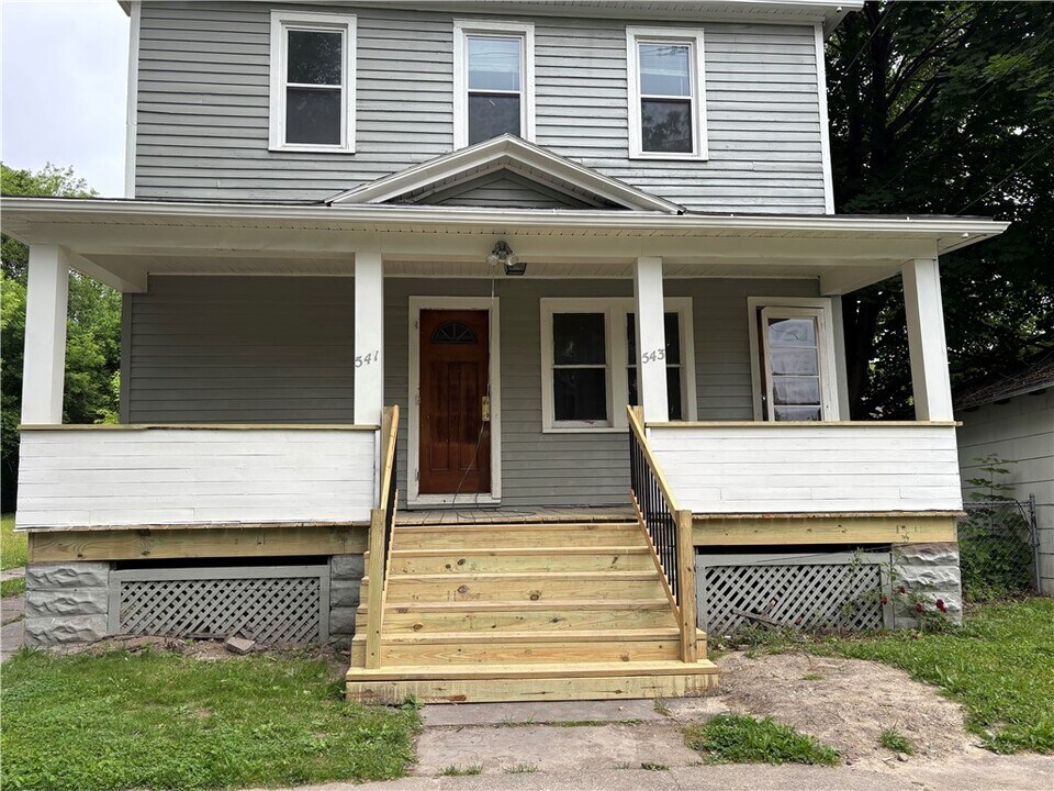 543 Ames St in Rochester, NY - Building Photo