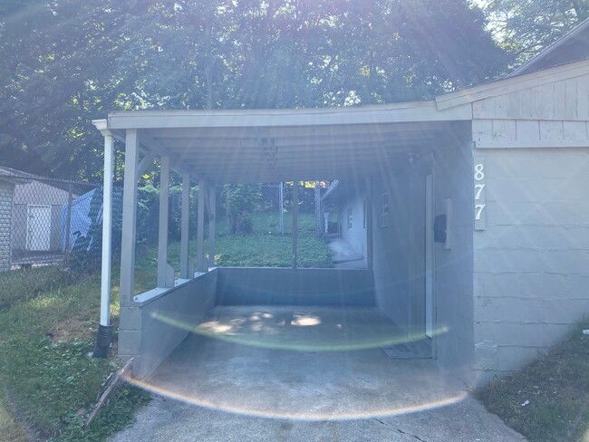 877 Garfield St in Akron, OH - Building Photo - Building Photo