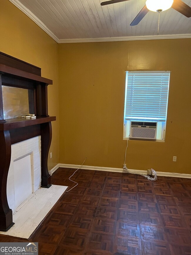 2011 Albany St in Brunswick, GA - Building Photo - Building Photo