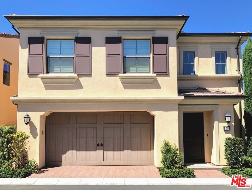 50 Twin Flower in Irvine, CA - Building Photo