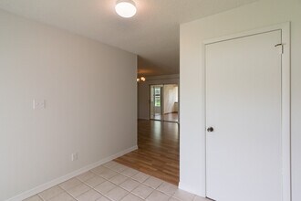 10502 Linger Ln in Orlando, FL - Building Photo - Building Photo