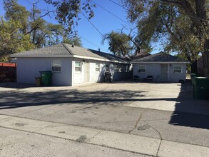 1950 A St in Sparks, NV - Building Photo - Building Photo