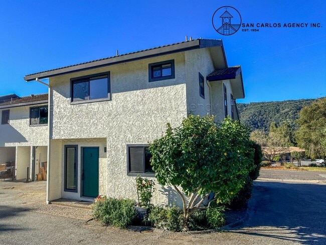 13 Vía Contenta in Carmel Valley, CA - Building Photo - Building Photo