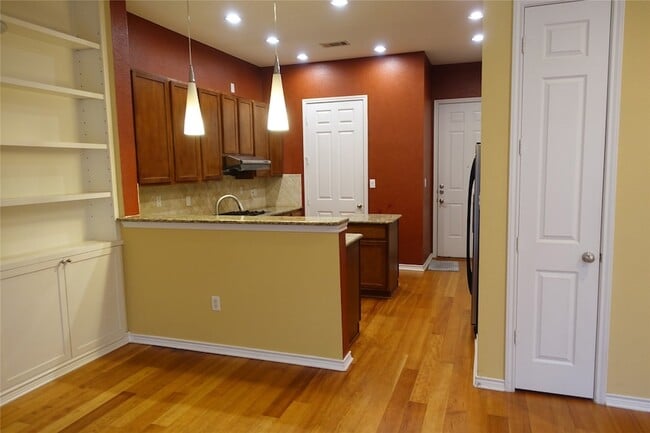 2105 Lucerne Cove in Richardson, TX - Building Photo - Building Photo